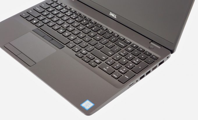 Laptop xách tay Dell E5501